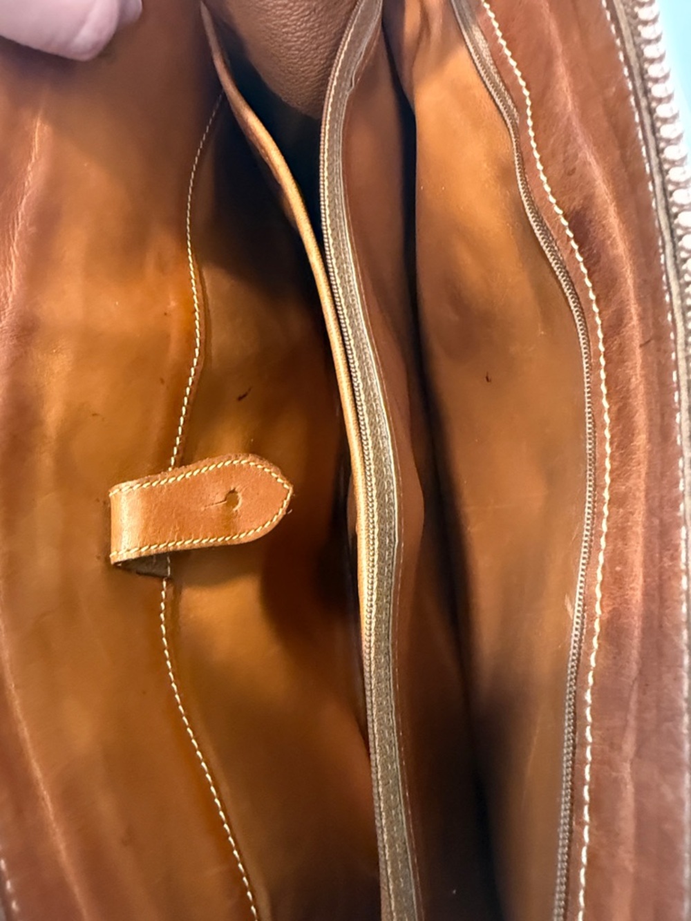 Vintage Dooney & Bourke All-Weather White Leather Satchel - Picture 9 of 16